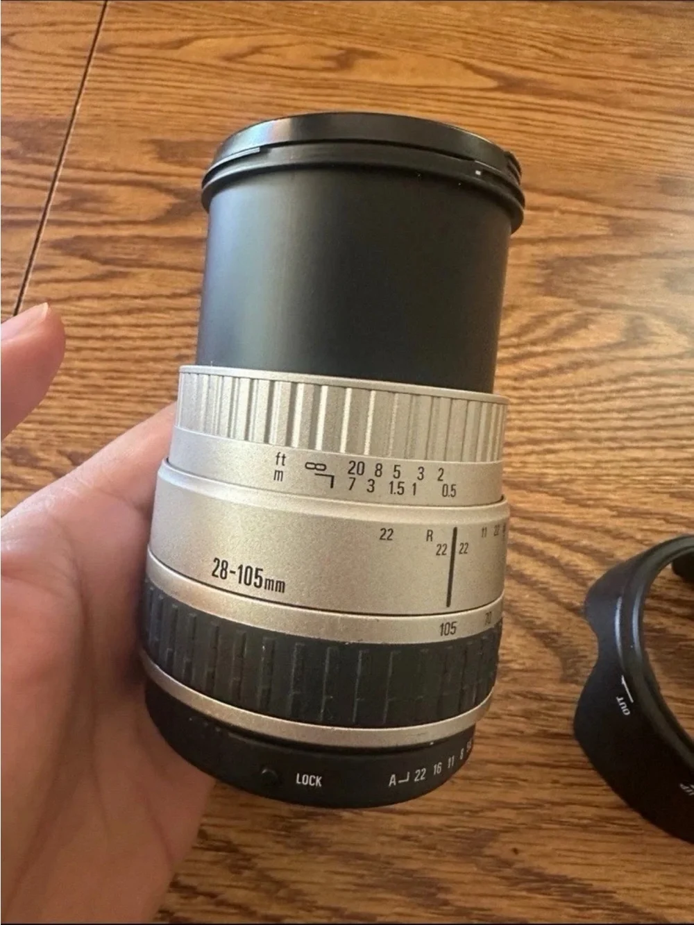 Sigma 28-105 mm 1:2.8-4 Aspherical Zoom Lens for pentax EOS AF mount full frame